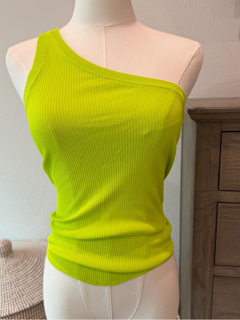 Zara Women's Lime Green One Shoulder Ribbed Top Size Small